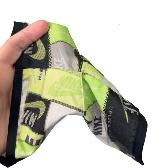 Nike ICON Clash Oregon Womens Dri-Fit Tempo Shorts medium - Picture 6 of 16